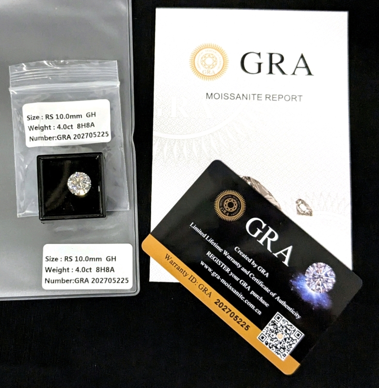 New 4 0ct Moissanite Lab Diamond, Round Brilliant Cut - GH - VVS1, GRA Repor, Tests Positive with Diamond Tester (More Brilliant Than a Diamond!!