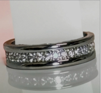 Classy Band Ring with Centre Row with Clear Stones Size 8