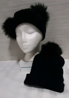 New 2 Black Toques
