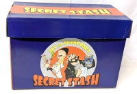 SNOOCH TO THE NOOCH! Jay and Silent Bob Secret Stash Short Comic Art Box - 16" &times; 7.75" &times; 11.5" Tall Incl Lid