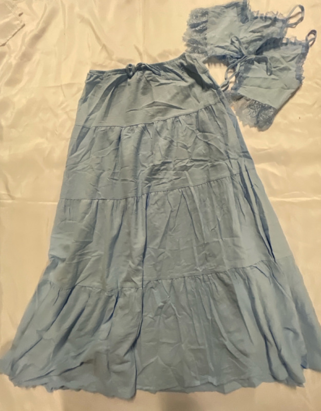 New Sz Medium Ladies 2pc Lacy Crop Top and Full-length, Tiered Skirt | Skirt is 39&rdquo; long