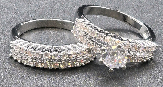 New sz 10 Stunning Ring Set - Clear Stones