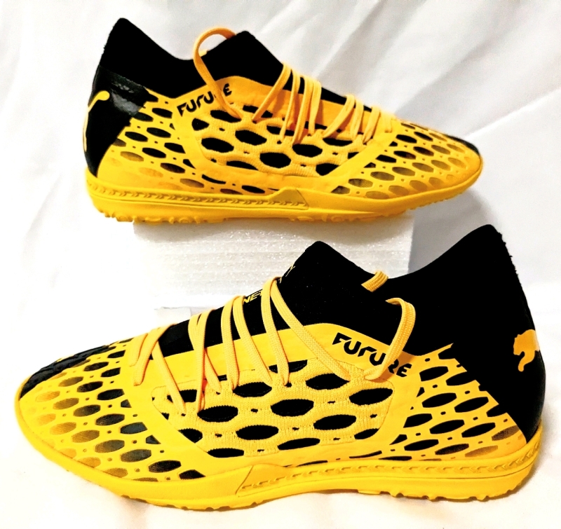 PUMA Men's Future 5.3 Netfir TT Shoes: Ultra Yellow, Black (Size 9)
