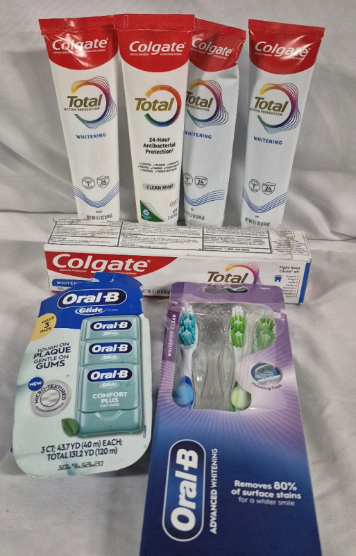 [See Desc] 5 Colgate Total Toothpaste 144g Exp Oct 2026 & Oral-B Toothbrushes & Floss (3pk)