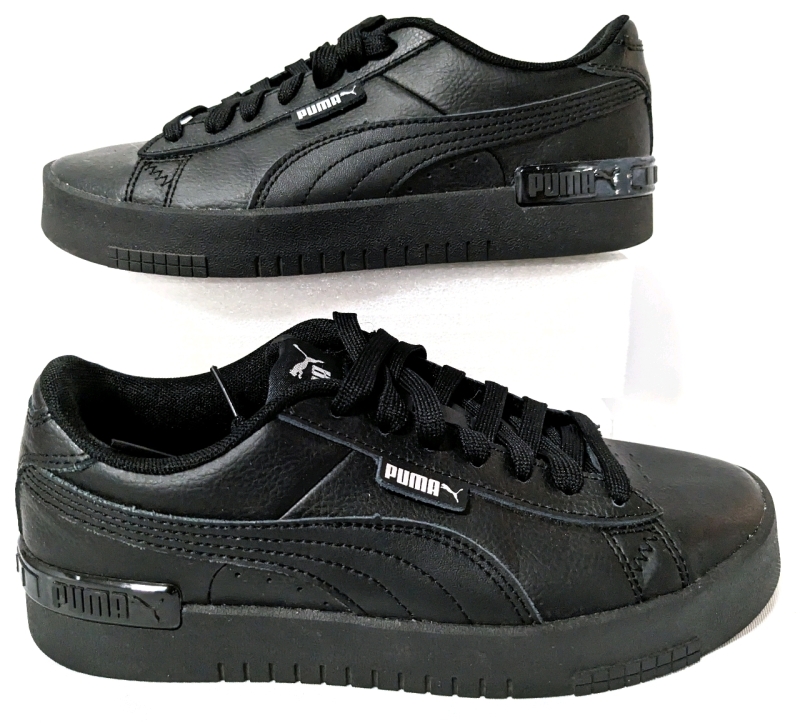 PUMA Ladies Jada Sneakers: Black / Silver (Size 6.5)