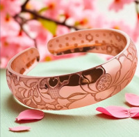 Elegant Rose Copper Floral Etched Open Cuff Bracelet Diameter 2.25 with .25 inch back open Nice Weight Better for smaller wrist