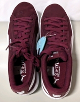 New PUMA Ladies Vikky V2 Sneakers: Burgundy, White, Silver (Size 7.5)