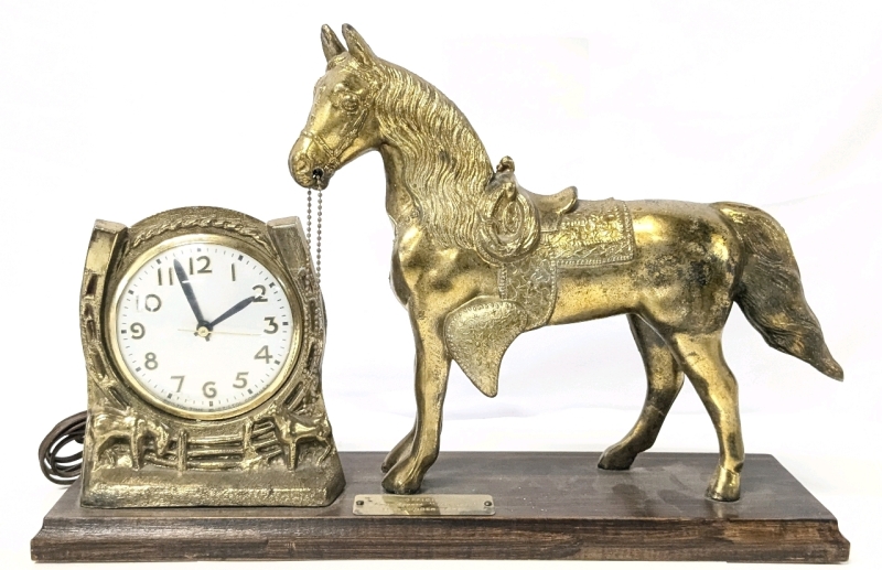 Vintage 1950s Official ROY ROGERS "Trigger" The Wonder Horse Electric Horseshoe Clock, Tested for Power! Wood Base Measures 17" &times; 4.8"