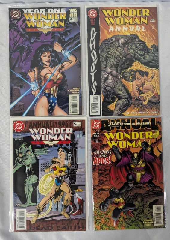 6 Vintage DC Wonderwoman Comics. 6 Wonder Woman Annuals and Wonderwoman #1,000,000