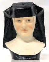 Vintage 1978 HUMMEL GOEBEL Nun Bust Exclusive Special Edition No.3 for Collectors' Club Members, 6" Tall, No Chips or Cracks, Crazing Present on Bottom