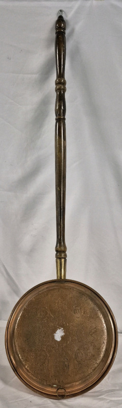 Vintage Copper Bed Warmer with Wooden Handle - Floral Design Detailing On Copper