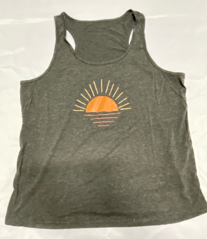New Sz XL Ladies Racer Back Tank Top with Sun Graphic