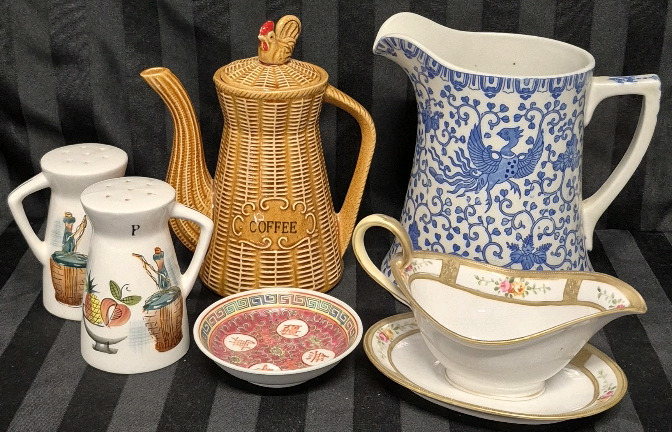 Vintage Coffee Pot & Pitcher ++ - Made in Japan