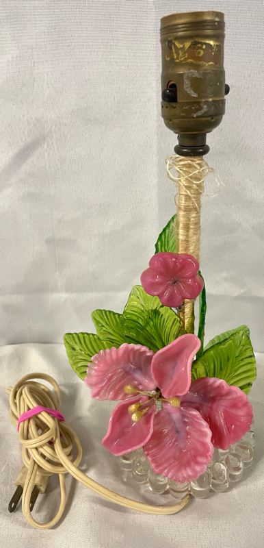 Vintage Floral Glass Table Lamp 11.25" Tall &mdash; Working