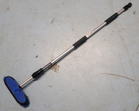 Simoniz Expandable Flow-Through Wash Brush Hose Extension . Measures 48" to 84" Long . Untested