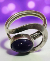 Silver 925 Purple Stone Ring Size 7 Stamped