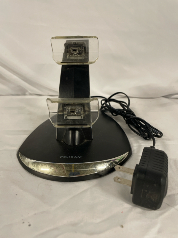 Pelican brand Charger for PS3 Controllers | Tested | 5&rdquo; tall