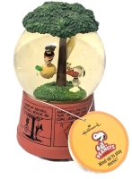 New Hallmark PEANUTS Charlie Brown & Snoopy Comic Book Glass Musical Snow Globe - 5.5" Tall