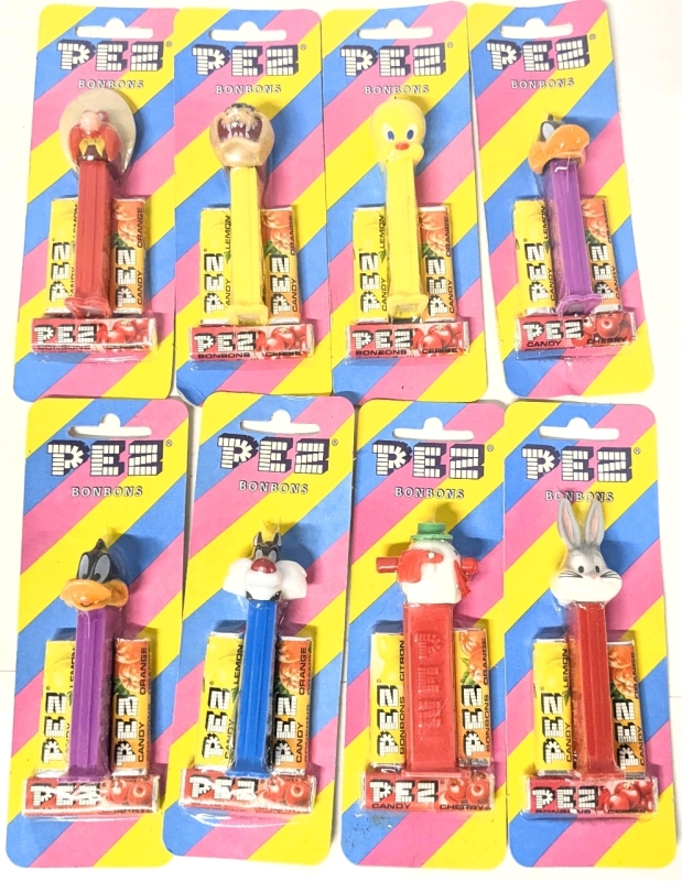 8 Vintage Sealed PEZ Dispensers with Candy : 7 Looney Tunes, 1 Clown, All Made in Hungary