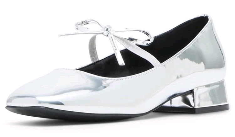 New in Box | Size 9 Women's MADDEN GIRL Egret Pump (Silver) | Retails Over $50!
