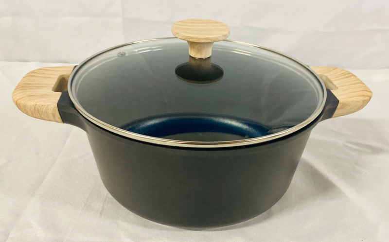 New CAROTE 7.75" Nonstick Pot with Lid, Induction Compatable, Black Colour