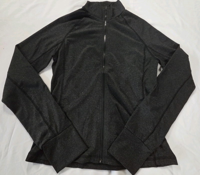 New | Size Large Women's Zip Up Sweater