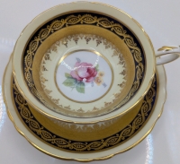 Stunning Paragon Double Warrant Teacup and Saucer.