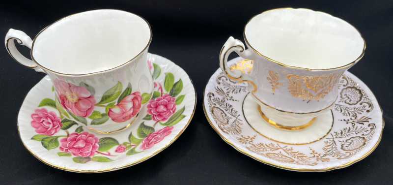 2 Paragon Bone China Floral Patterned Teacups Rings True