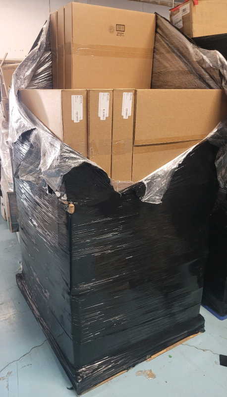 [Vendor Lot] 45 New - Peerless-AV Ceiling Mounted TV Bracket - 100lbs Load Capacity Max . Model # MIS35428 . Retail $4200