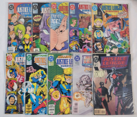 DC Comics 1990-94 Justice League Quaterly No.1 - No.14 , Not a Complete Run - 10 Issues . See Photos . Very Good or Higher Ungraded Condition