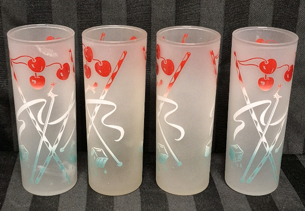 4 MCM Frosted Flying Elephant and Unicorn Cocktail Glasses 6.5" Tall