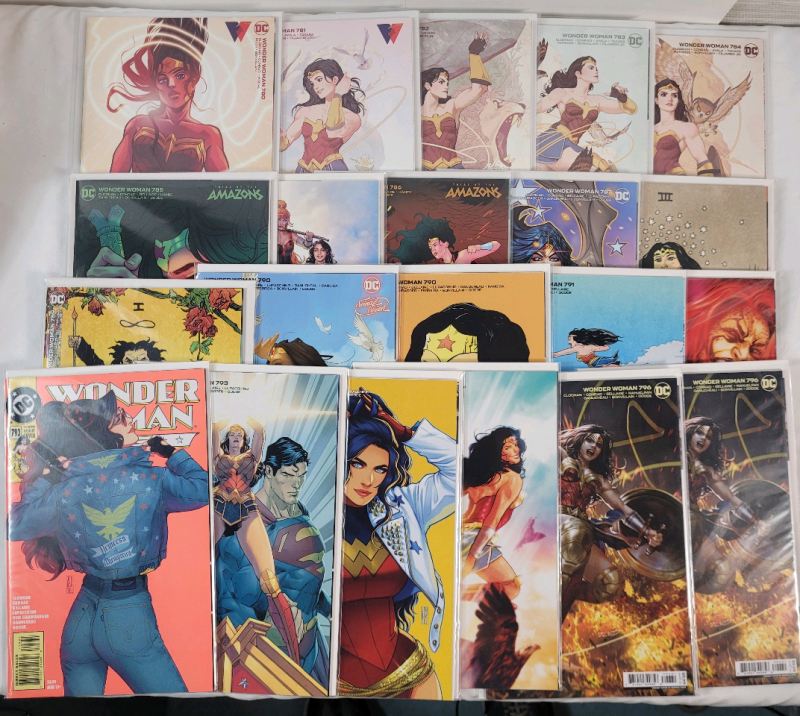 DC Comics Wonder Woman No.780 - No.796 Variant Covers Consecutive Run . Very Fine Ungraded Condition