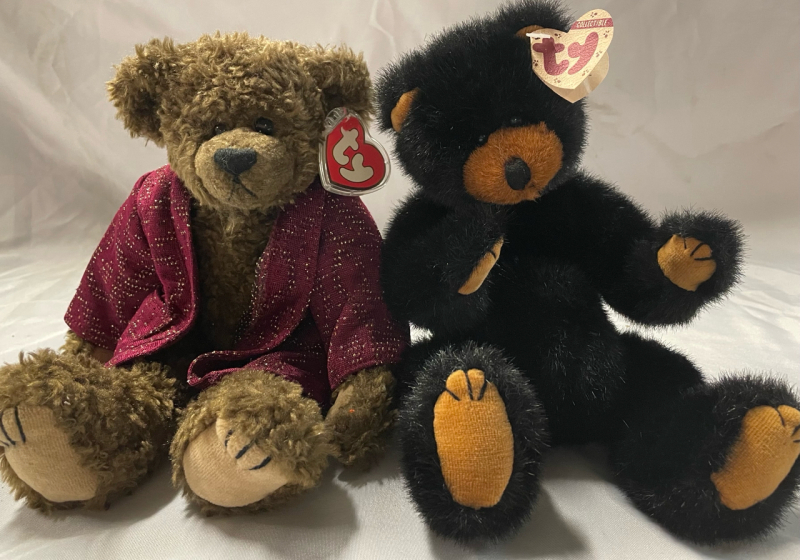 2 Vintage TY 7&rdquo; (Seated) Bears | Tyrone &ldquo;You&rsquo;re One Class Act&rdquo; Sports a Sparkled Dressing Gown | Boris is more suited to his natural habitat