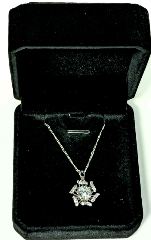 New Platinum Plated 2.0ct Simulated Diamond Necklace, Chain Adjustable 20" to 22" Long