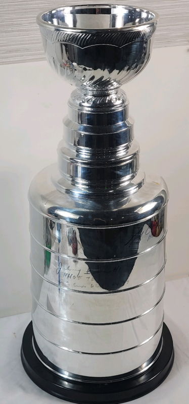 25" Stanley Cup NHL Hockey Memorabilia Trophy Signed by Johnny Bower , Doug Gilmour & Gerry Cheevers - No COA