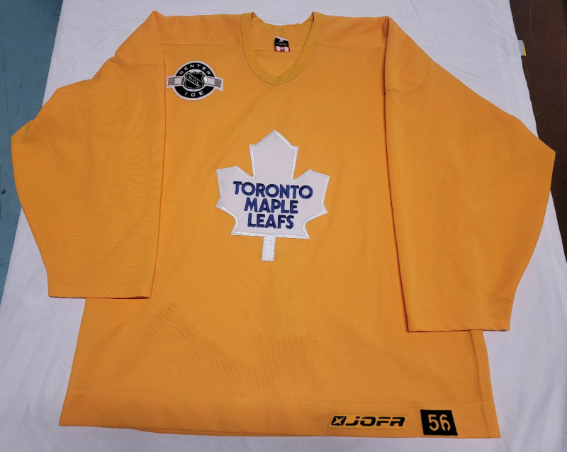 Toronto Maple Leafs " Yellow " Practice Hockey Jersey , Size 56 (2XL)