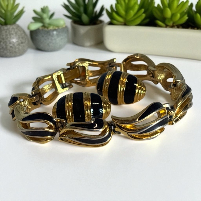 Lovely Nina Ricci Signed Vintage Black Enamel Bracelet and Monet Signed Black Enamel Clip Earrings / 7 inch Bracelet .75 Clips Alfred Sung Black Enamel Clips 1 inch