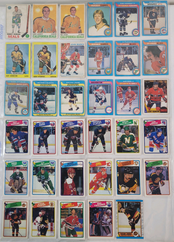 1969 - 1989 OPC / Topps NHL Hockey Trading Card Singles , 35 Trading Cards .