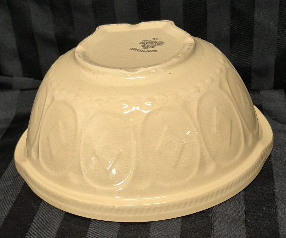 Vintage 10" T. G. GREEN'S GRIPSTAND MIXING BOWL CHURCH GRESLEY PATTERN
