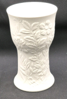 Elegant Arabia "Suvi" Vase 5.75" Tall, Finland Matte Bisque Exterior