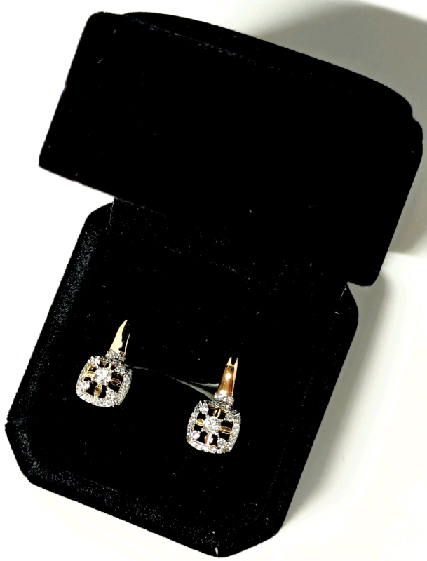New 18K Gold Plated Simulated Diamond Halo Leverback Earrings for Pierced Ears