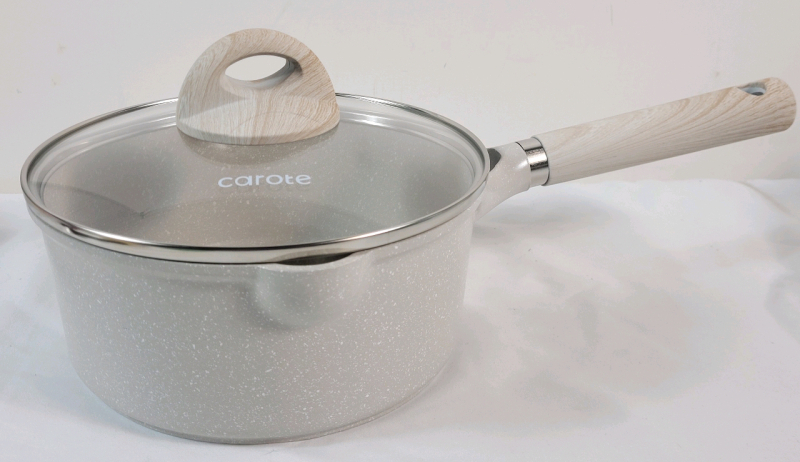 New - Carote 1.7qt. Non-Stick Saucepan w/Lid (granite color) .