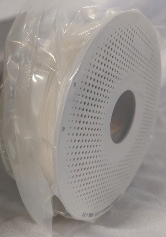 New Bambu PLA 3-D Printing Filament Basic Jade White with Spool(10100). 1 KG. RFID Compatable.