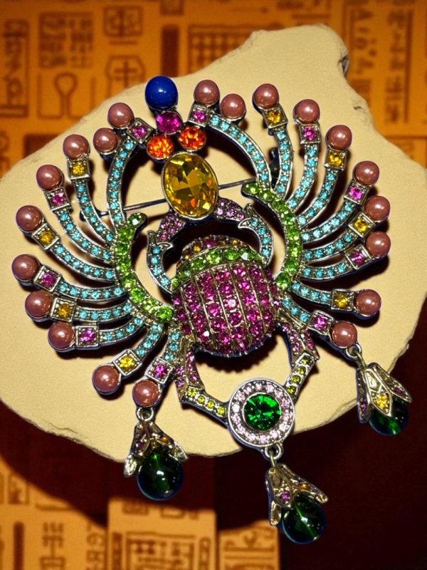Magnificent Large Scarab brooch statement Egyptian Revival Signed Approximately 3.5 x 3 inch Rhinestones and Cabachons