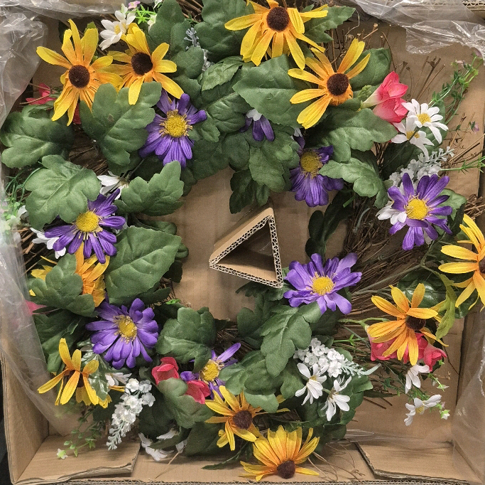 New in Box Beautiful Spring Faux Wildflower Wreath 20" Diameter