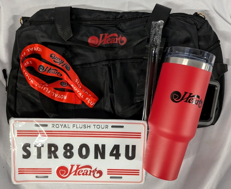 New Heart Royal Flush Your Merchandise. Tumbler, Bag & More!