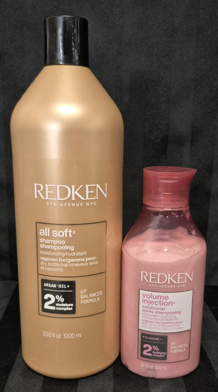 [See Desc] 2 Redken Hair Care Moisturizing Shampoo 1000mL & Volume Injection Conditioner 300mL