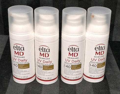 [See Desc] 4 Elta MD UV Clear SPF 40 Tinted Face Sunscreen Moisture Boost for Dry & Combination Skin 48g Exp 02/2026 - 06/2026