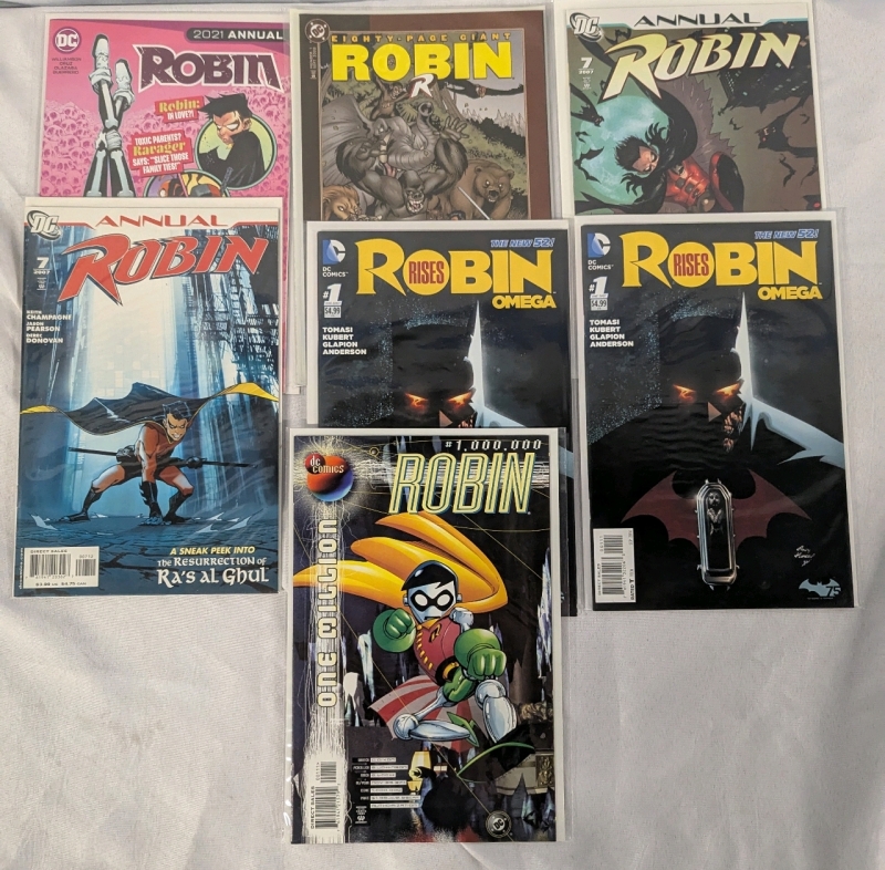 7 DC Robin Comics. Assorted Series. Including Robin 1,000,00.