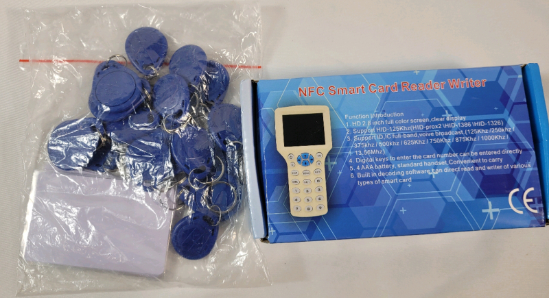 As New - NFC Smart Card Reader / Writer w/Cards & Tags